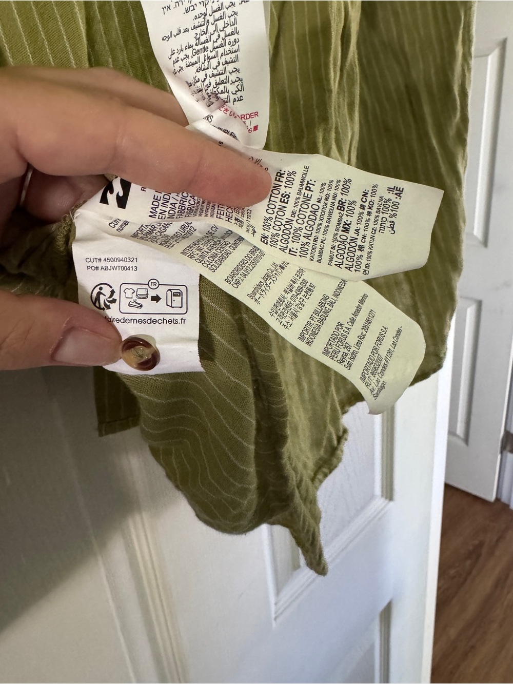 Like new olive striped long sleeve billabong button up sz s - Picture 4 of 4
